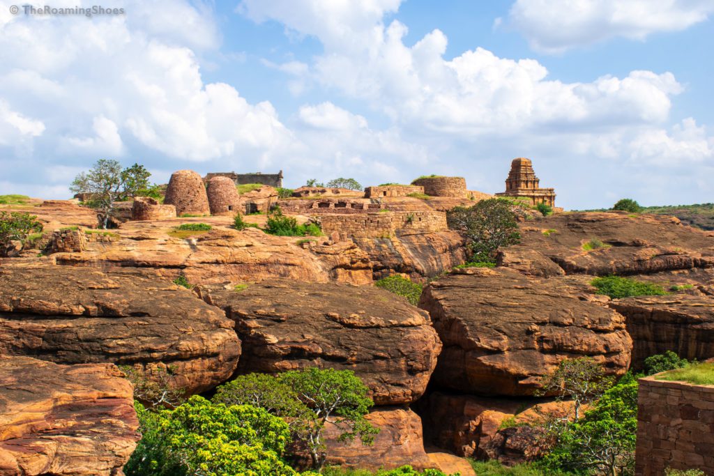 The views on the way to Upper Shivalaya
